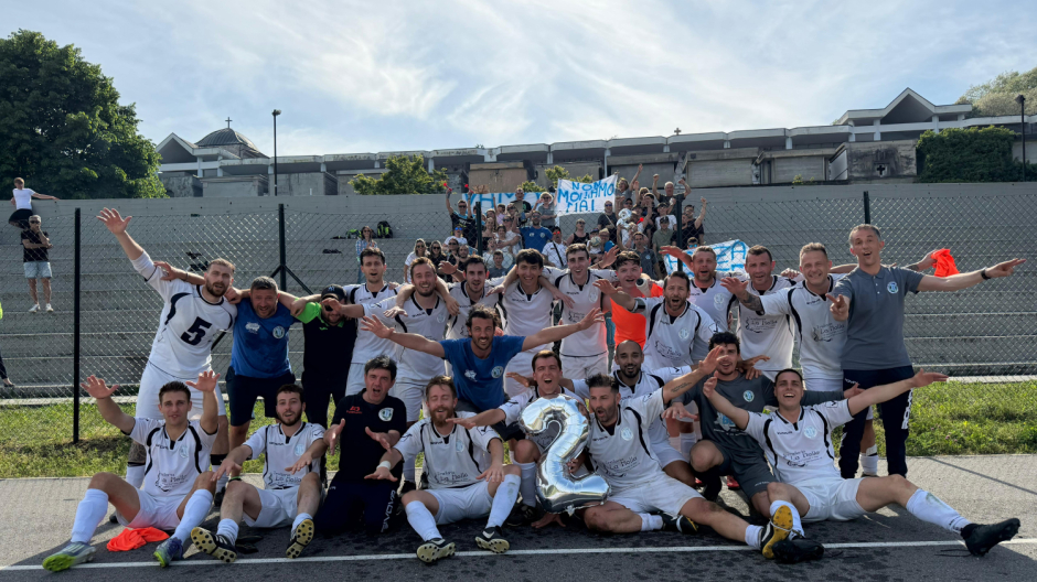 Calcio: il Montecrestese vola in Seconda categoria, è festa